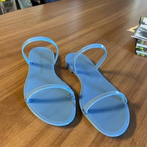 NWOT Stuart Weitzman Sawyer Jelly Sandals - size 8 periwinkle